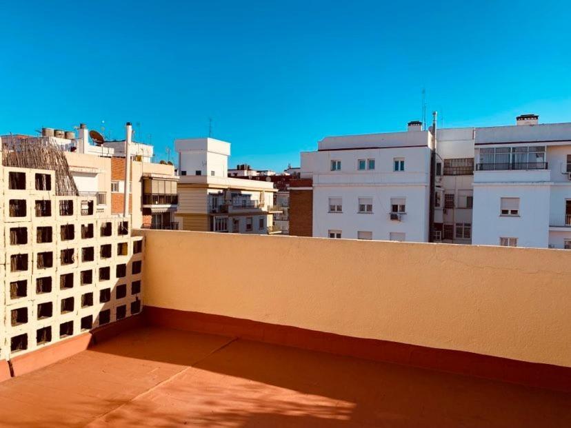 Lovely Triana Flat With Roof Terrace Σεβίλλη Εξωτερικό φωτογραφία